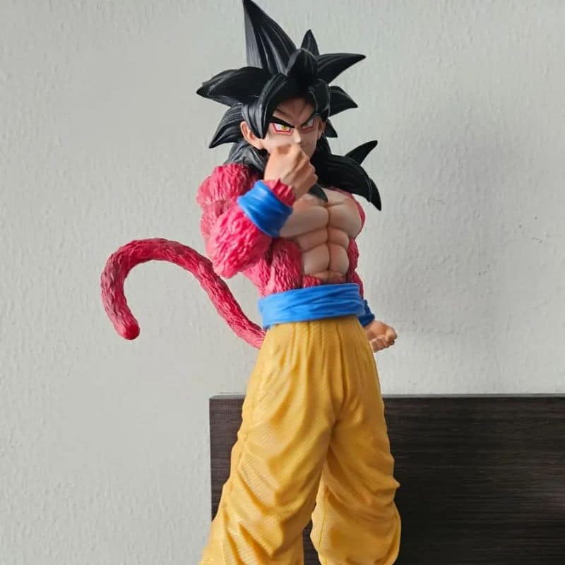 Figurine Goku Super Saiyan 4 Poing Fermé Et Regard Intense 29 cm - Vue 6 Figurine Goku Super Saiyan 4 Poing Fermé Et Regard Intense 29 cm - Vue 6